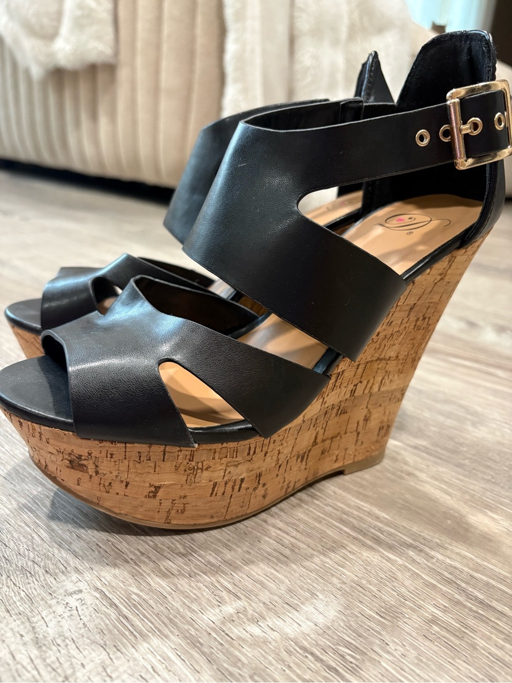 Black Women's Open-Toe Wedge Sandals